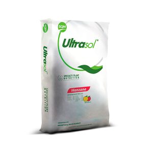 Fertilizante soluble Ultrasol® Manzana para manzanos con fórmula balanceada y capacidad de acidificación. Mejora la absorción de nutrientes en suelos alcalinos y mantiene el sistema de riego limpio. Aporta macro y micronutrientes de manera eficiente.